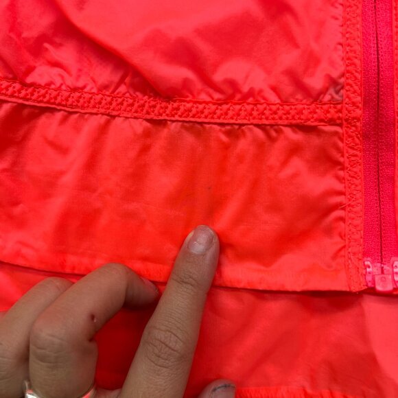 Lululemon Run: Wild Jacket size 4 - Picture 5 of 11